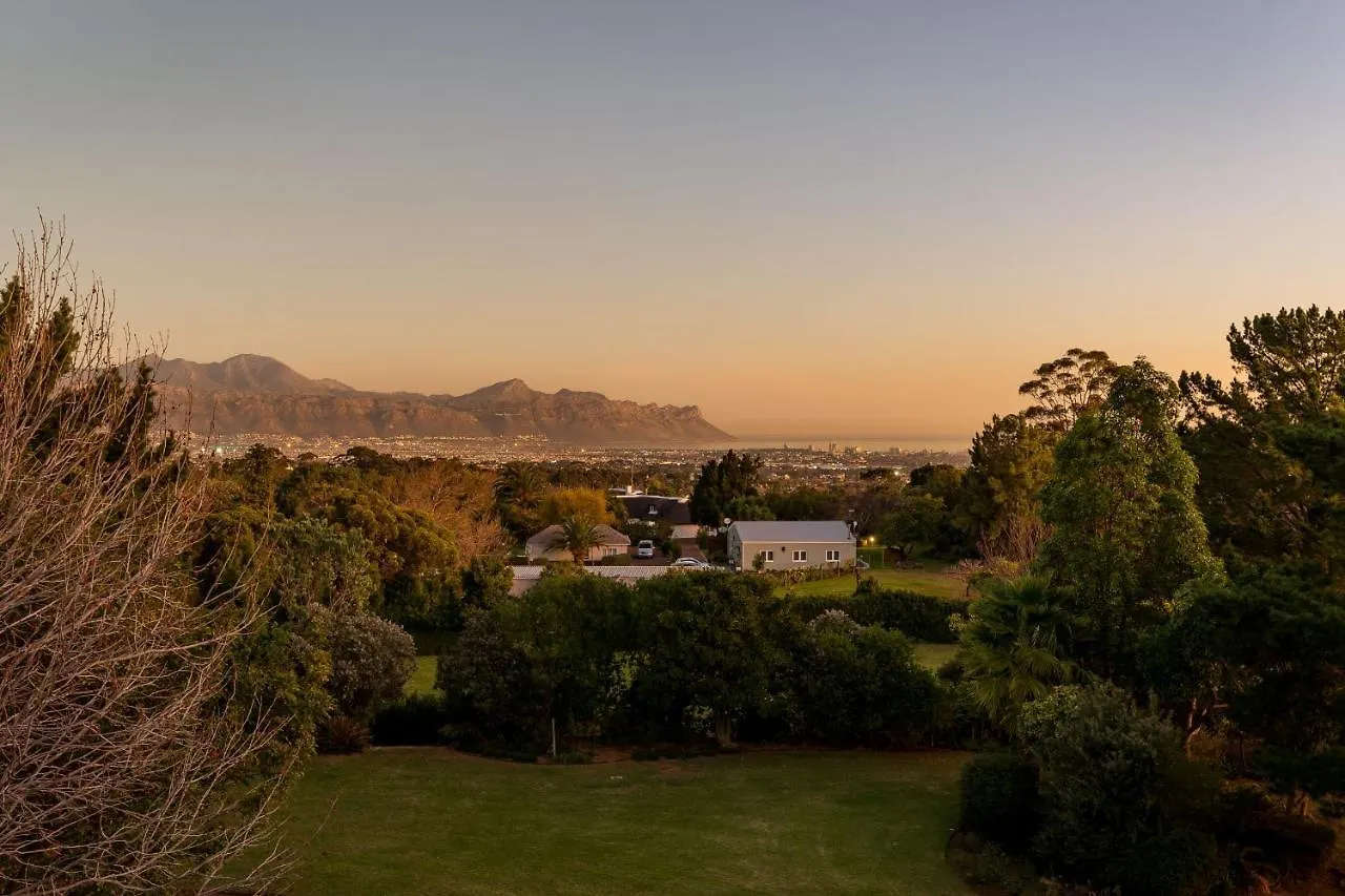 Guest house Red Victorian Mansion Hotel Somerset West South Africa