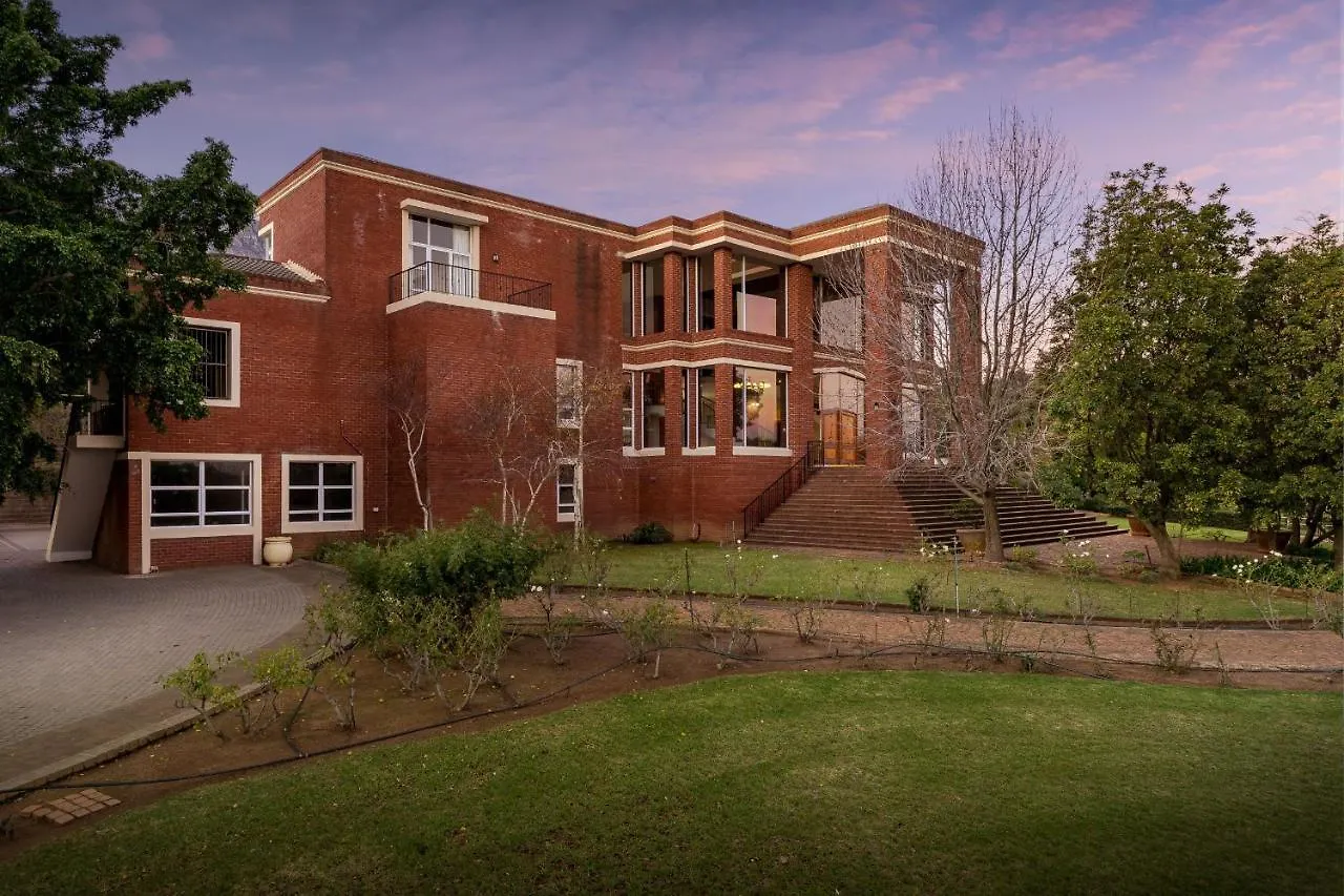 Red Victorian Mansion Hotel Somerset West Guest house