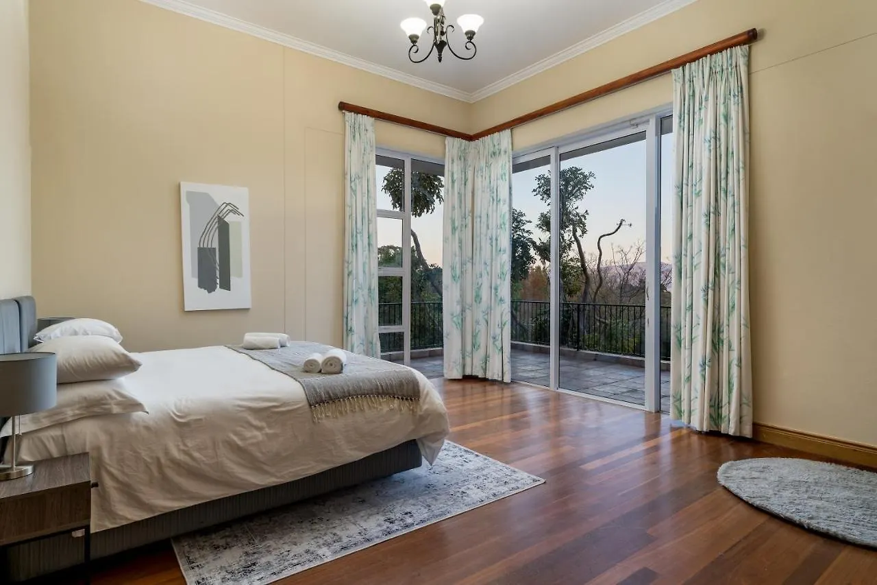 Red Victorian Mansion Hotel Somerset West Guest house